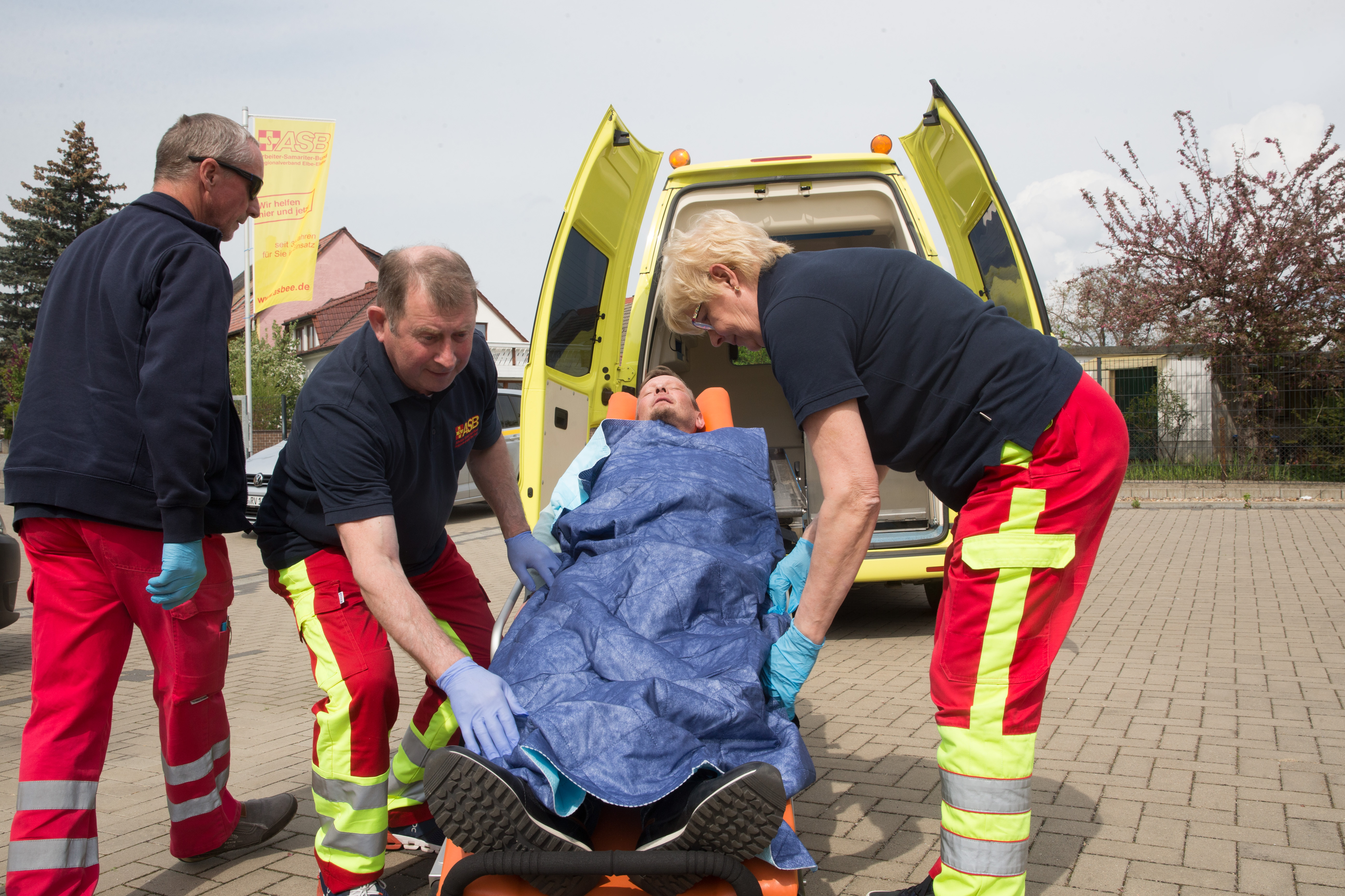 Wir fahren wieder für alle Versicherten der AOK Nordost und nehmen Transportscheine an